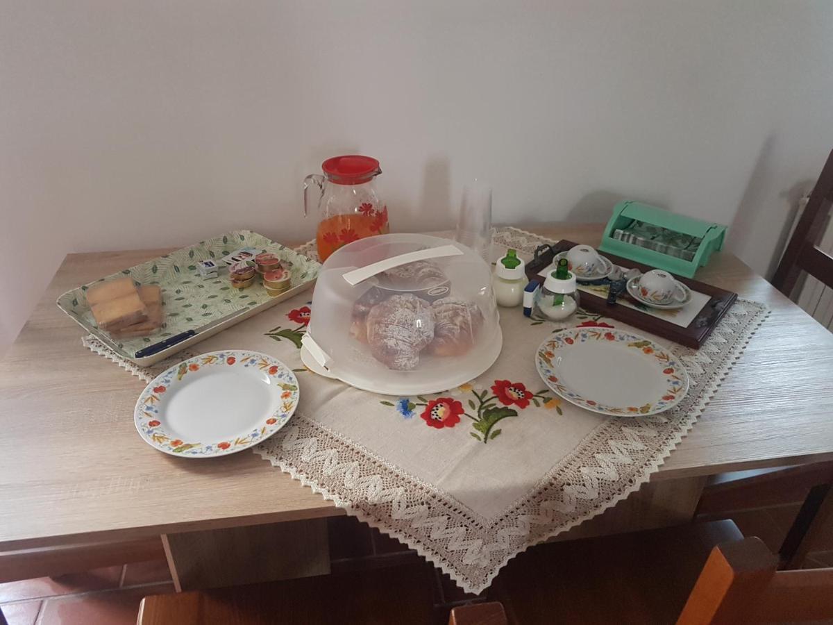グロッタンマーレ La Casa Blanca Bed & Breakfast エクステリア 写真