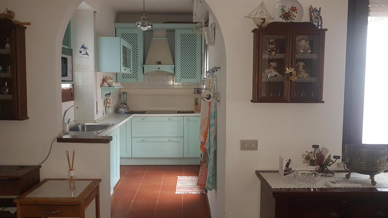 グロッタンマーレ La Casa Blanca Bed & Breakfast エクステリア 写真