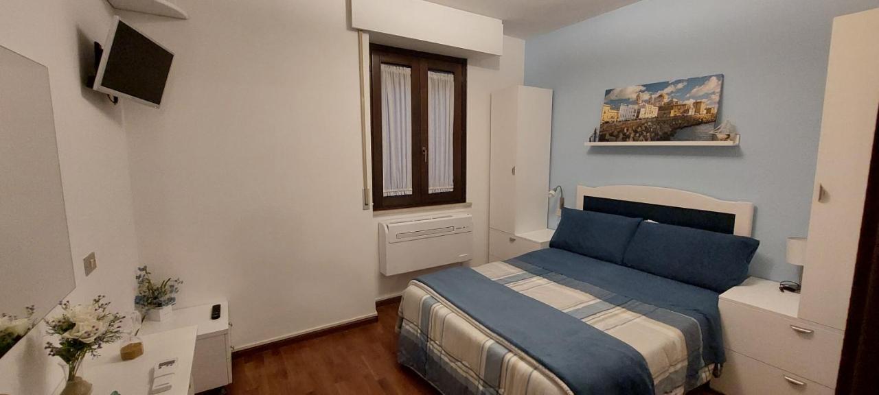 グロッタンマーレ La Casa Blanca Bed & Breakfast エクステリア 写真